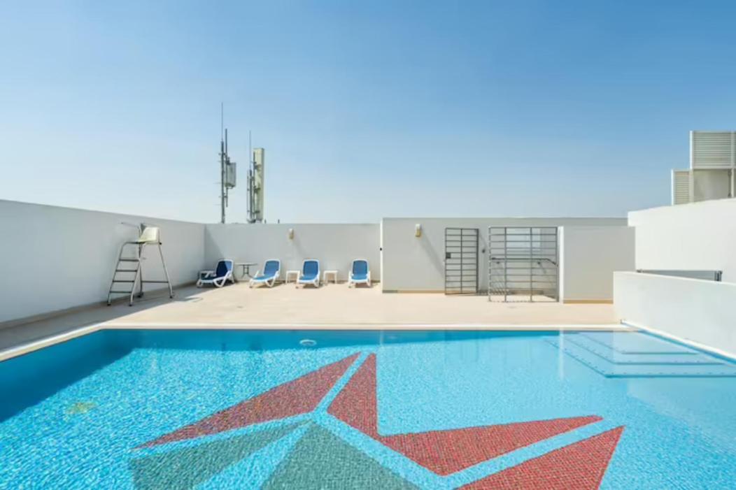 Modelux Tower 1 Appartement Dubai Buitenkant foto